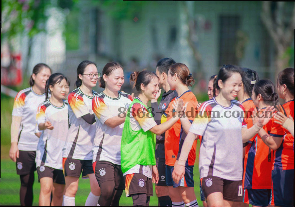 编号目录与五组标签排布的抽象信息图形